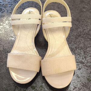 Life Stride Cream Strappy Sandals